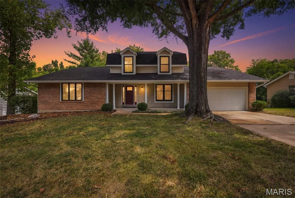 1751 Canyon View Court, Chesterfield, MO 63017 — listing photo 1 of 25