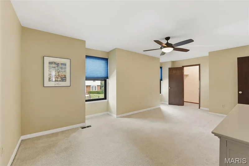 1751 Canyon View Court, Chesterfield, MO 63017 — listing photo 18 of 25