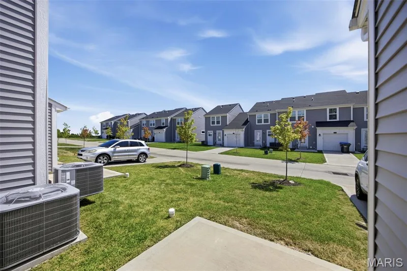 318 Newbridge Way, St Charles, MO 63368 — listing photo 24 of 29