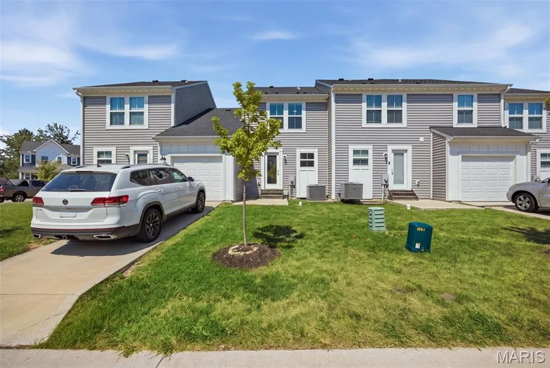 318 Newbridge Way, St Charles, MO 63368 — listing photo 26 of 29