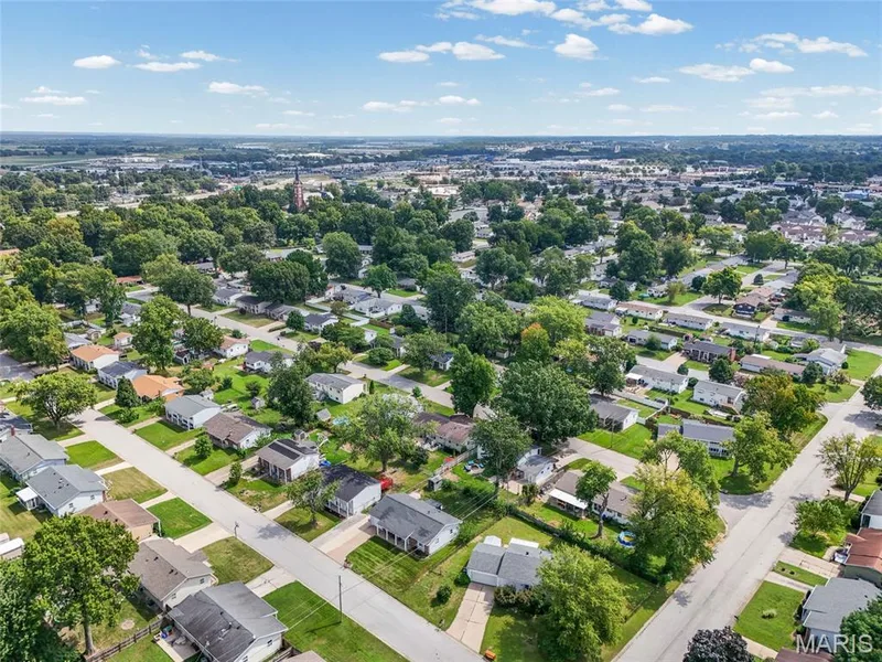 22 Saint Mark Drive, St Peters, MO 63376 — listing photo 44 of 48