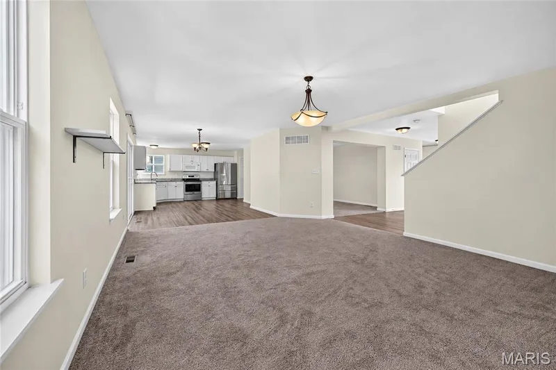 219 Quiet Bend Drive, Wentzville, MO 63385 — listing photo 11 of 31