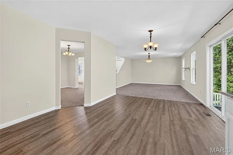 219 Quiet Bend Drive, Wentzville, MO 63385 — listing photo 14 of 31