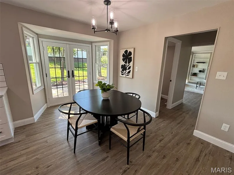1917 Dovercliff Court, Chesterfield, MO 63017 — listing photo 19 of 54