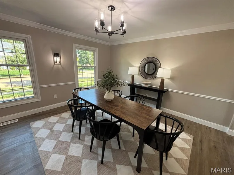1917 Dovercliff Court, Chesterfield, MO 63017 — listing photo 26 of 54