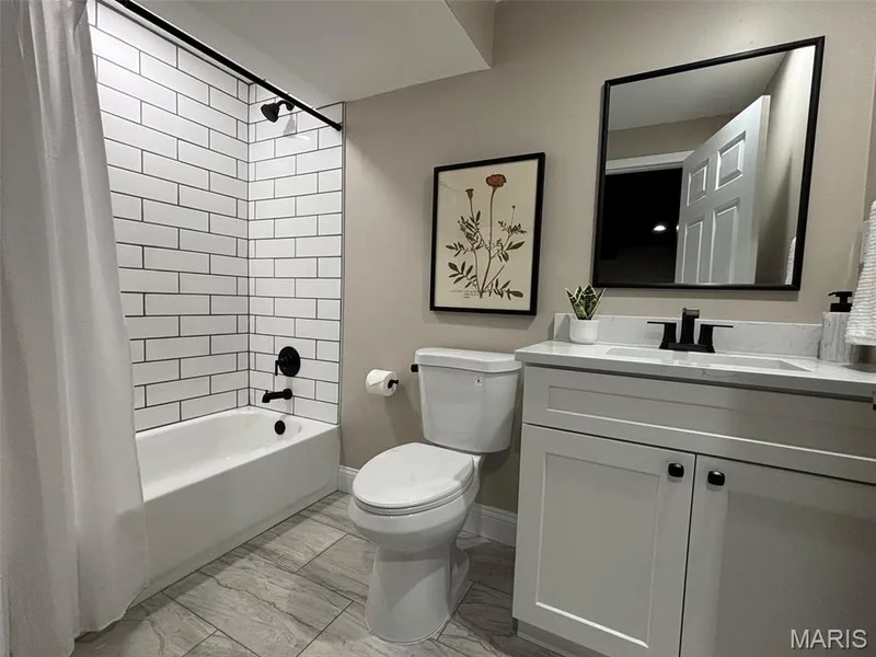 1917 Dovercliff Court, Chesterfield, MO 63017 — listing photo 46 of 54