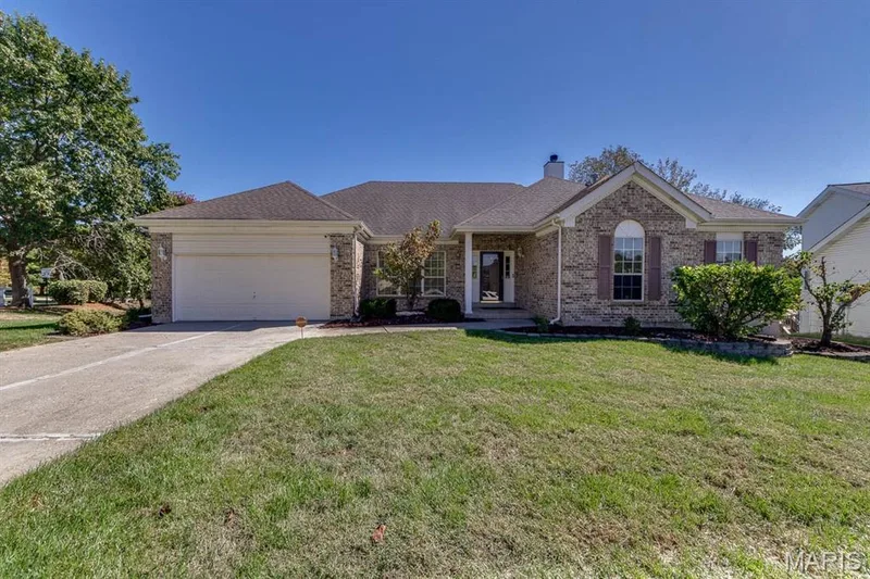 22 Gulf Shores Drive, O'Fallon, MO β listing photo 1
