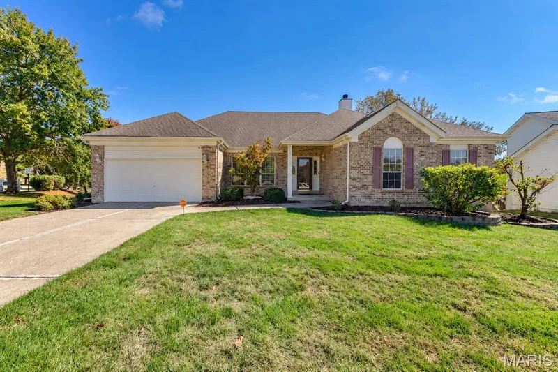 22 Gulf Shores Drive, O'Fallon, MO — listing photo 1
