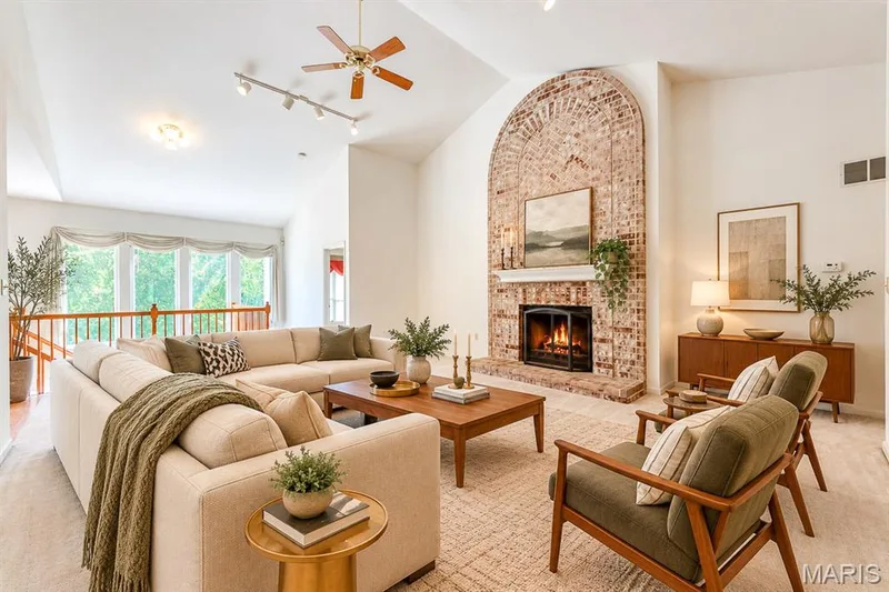 22 Gulf Shores Drive, O'Fallon, MO 63368 — listing photo 3 of 50