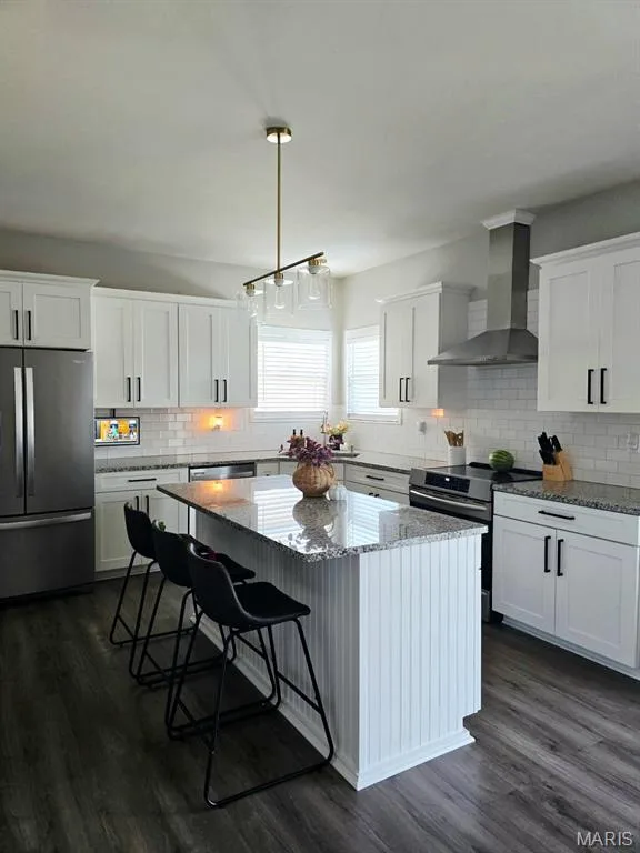 249 Mason Glen Drive, Lake St. Louis, MO 63367 — listing photo 2 of 7