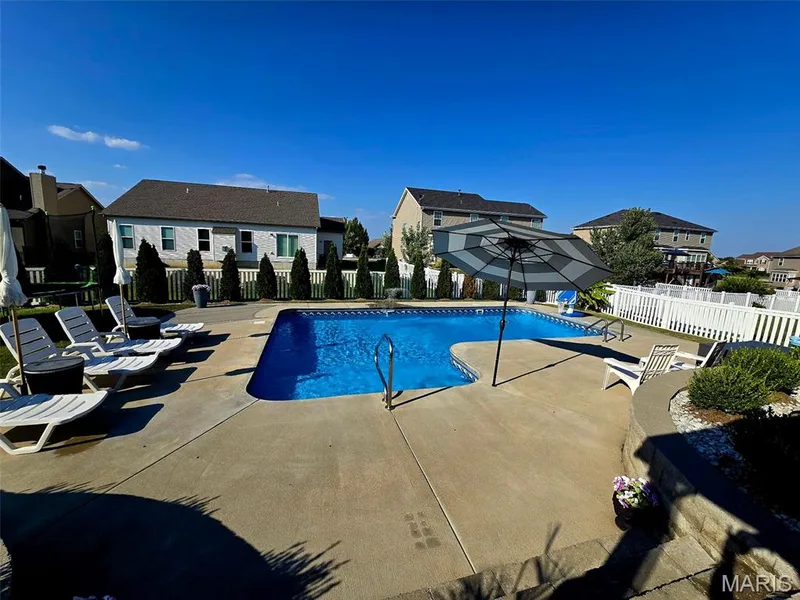 249 Mason Glen Drive, Lake St. Louis, MO 63367 — listing photo 4 of 7