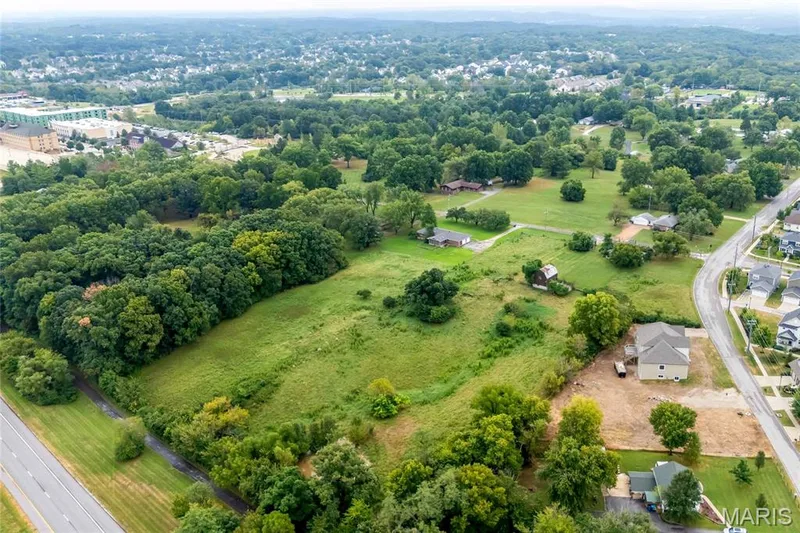 2418 Eatherton Road, Wildwood, MO 63040 — listing photo 38 of 46