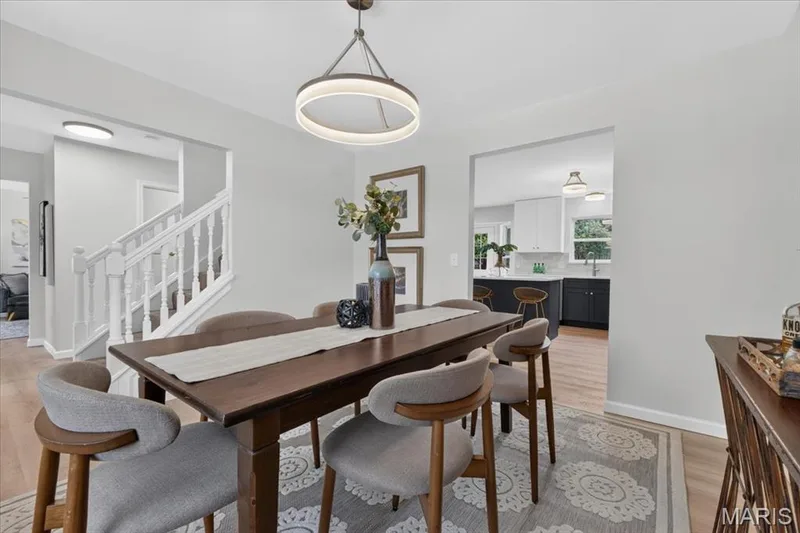 8204 Bristol Valley Drive, St Peters, MO 63376 — listing photo 9 of 62