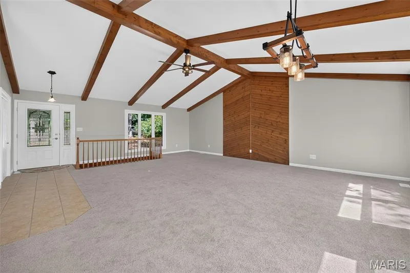 19 Greenview Drive, Defiance, MO 63341 — listing photo 7 of 45