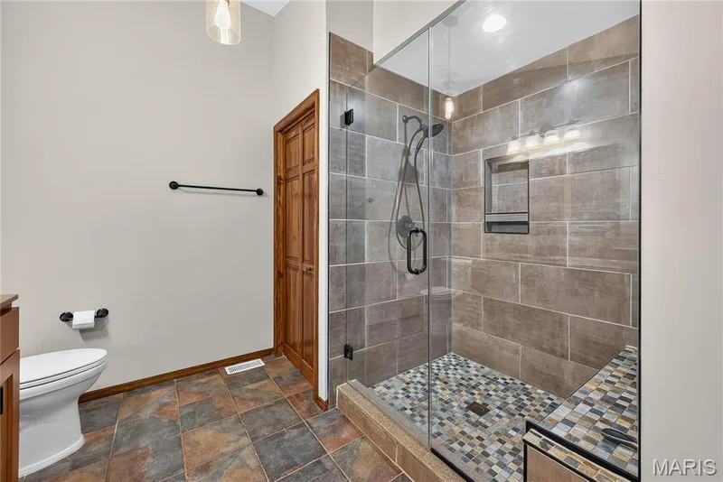 19 Greenview Drive, Defiance, MO 63341 — listing photo 24 of 45