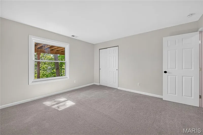 bedroom 2 — 19 Greenview Drive, Defiance, MO 63341