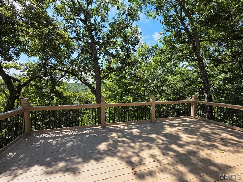 19 Greenview Drive, Defiance, MO 63341 — listing photo 4 of 45