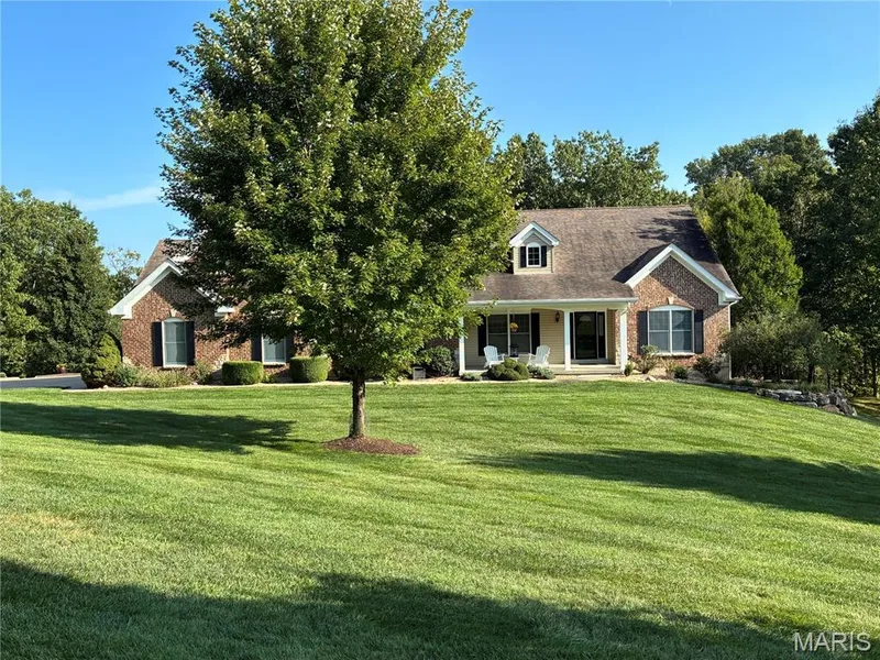 4412 Augusta Shores Drive, Augusta, MO 63332 — listing photo 3 of 23