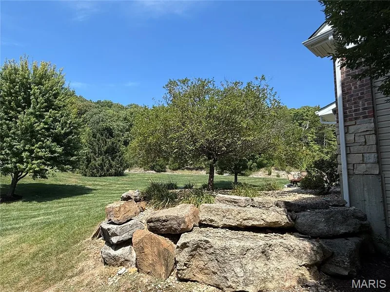 4412 Augusta Shores Drive, Augusta, MO 63332 — listing photo 8 of 23