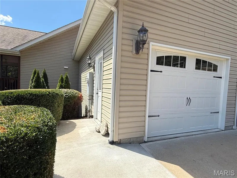 4412 Augusta Shores Drive, Augusta, MO 63332 — listing photo 18 of 23
