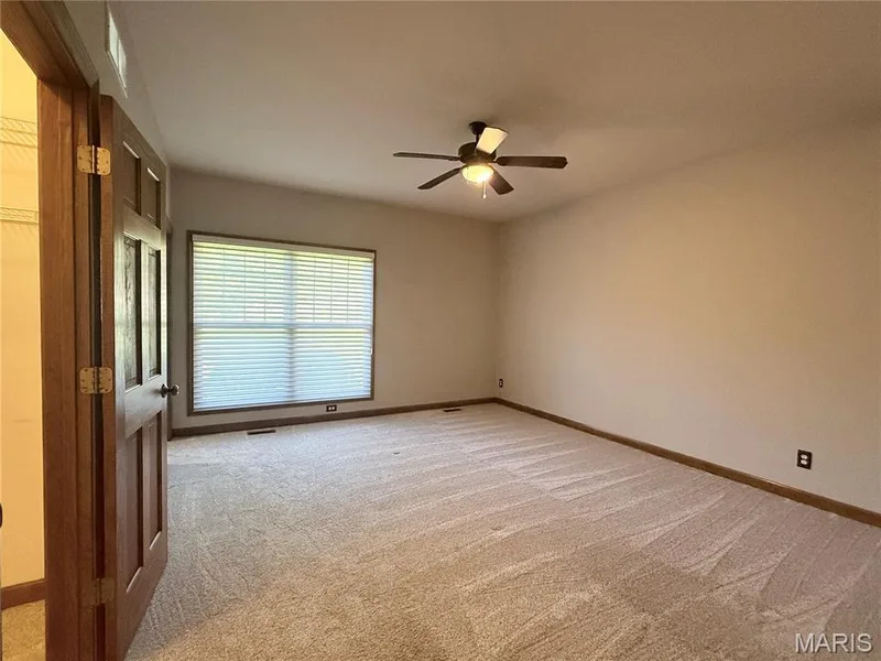 Main floor 2nd bedroom suite. — 4412 Augusta Shores Drive, Augusta, MO 63332