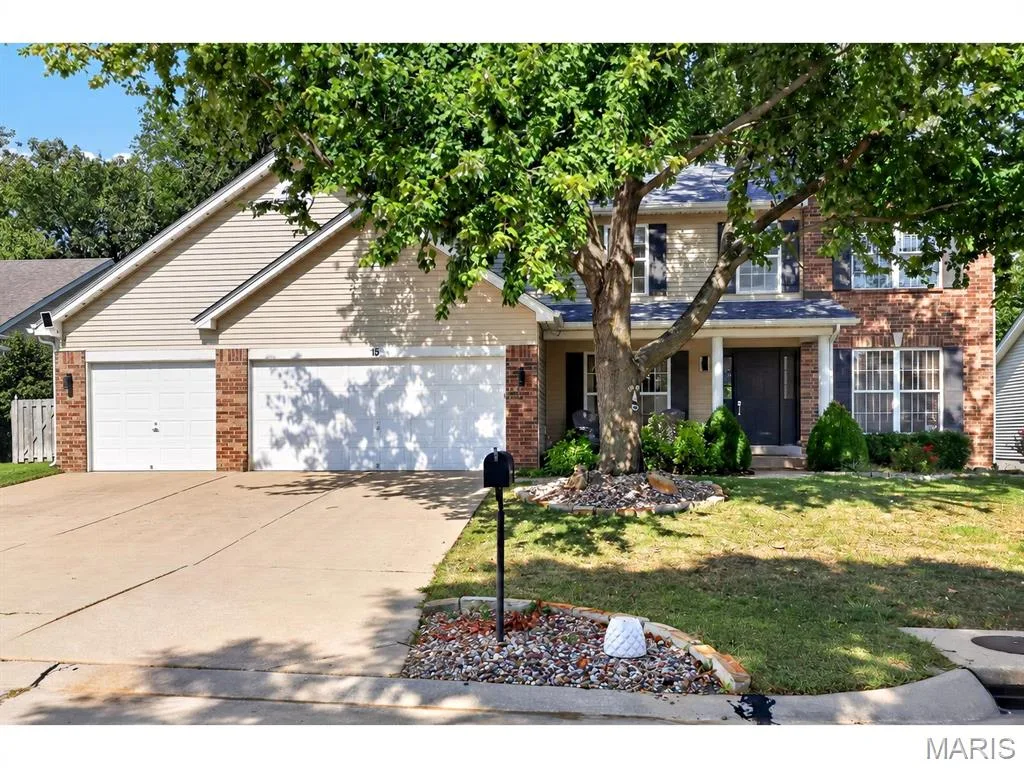 15 Millers Court, O'Fallon, MO 63366 — listing photo 1 of 47
