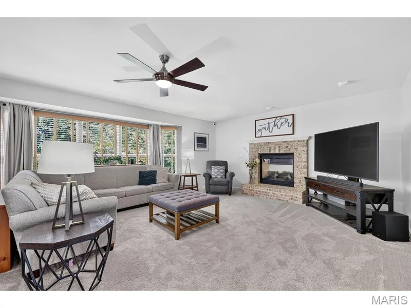 15 Millers Court, O'Fallon, MO 63366 — listing photo 10 of 47