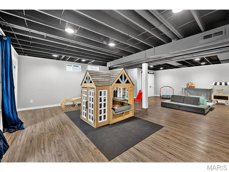 15 Millers Court, O'Fallon, MO 63366 — listing photo 35 of 47