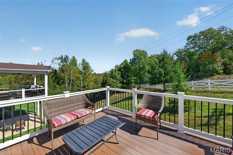 Composite deck with gorgeous views — 1052 Silo Bend Drive, Wentzville, MO 63385