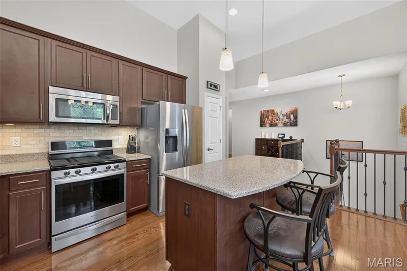 Kitchen — 1052 Silo Bend Drive, Wentzville, MO 63385