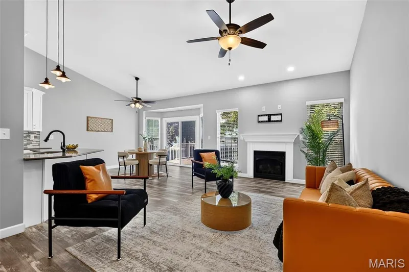 232 Pierce View Circle, Wentzville, MO 63385 — listing photo 14 of 47