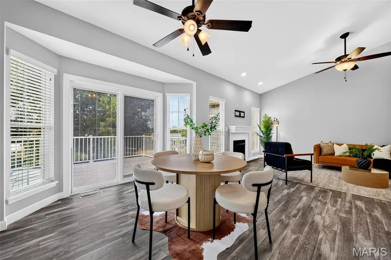 232 Pierce View Circle, Wentzville, MO 63385 — listing photo 19 of 47
