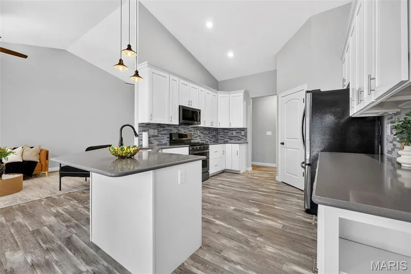 232 Pierce View Circle, Wentzville, MO 63385 — listing photo 20 of 47