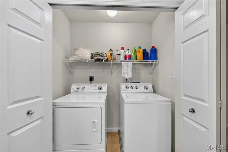4009 Broad Street, St Charles, MO 63301 — listing photo 17 of 19