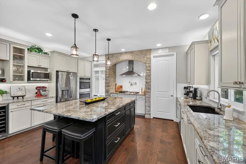1715 Shiloh Ridge Road, Wildwood, MO 63005 — listing photo 18 of 56