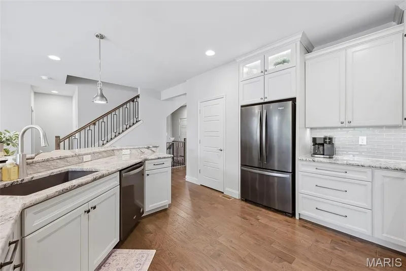 140 Oakleigh Park Lane, St Charles, MO 63303 — listing photo 10 of 40