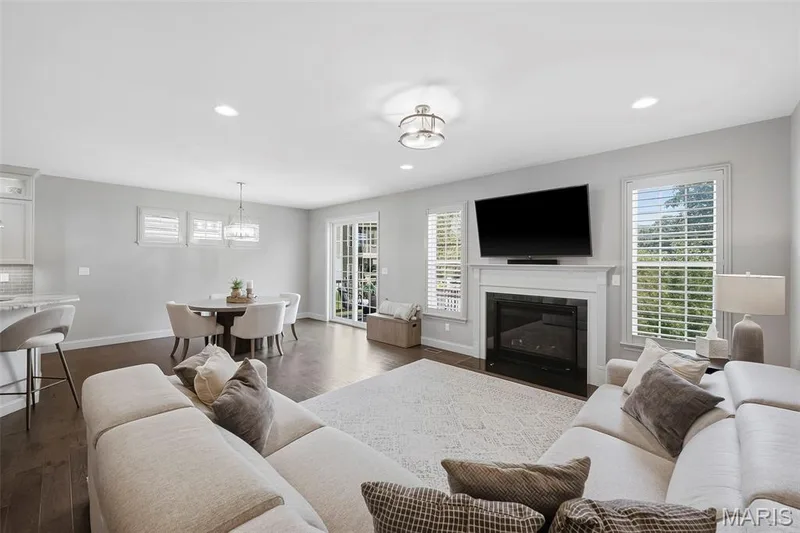 140 Oakleigh Park Lane, St Charles, MO 63303 — listing photo 18 of 40