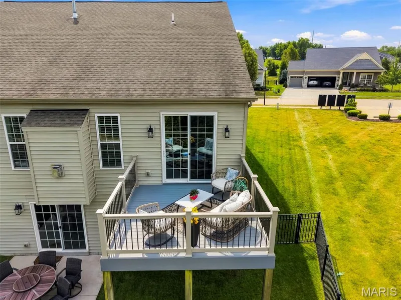 The composite deck is maintenance free! — 140 Oakleigh Park Lane, St Charles, MO 63303