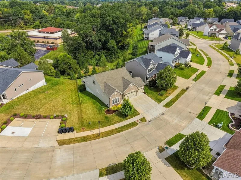 Local library behind home for walking distance to enjoy what the library has to offer! — 140 Oakleigh Park Lane, St Charles, MO 63303
