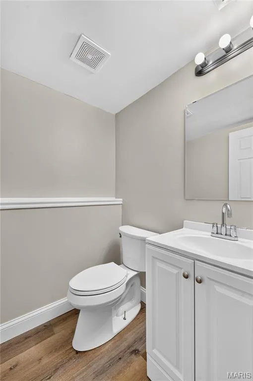 306 Della Drive, St Peters, MO 63376 — listing photo 15 of 26