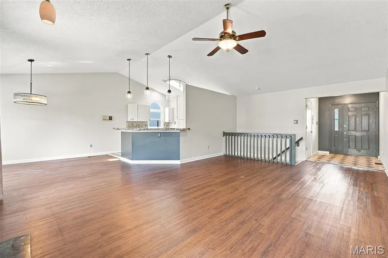 1665 Wild Goose Run, St Charles, MO 63303 — listing photo 9 of 46