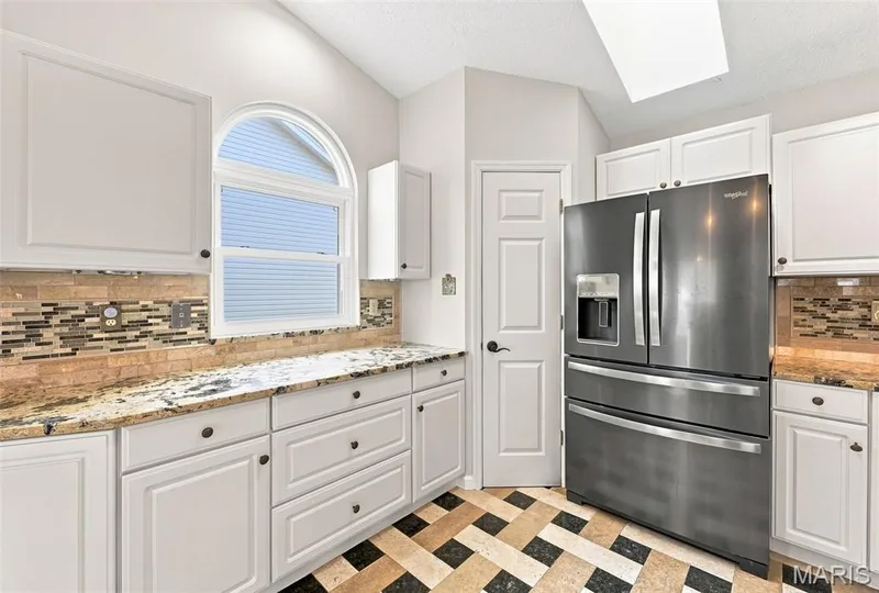 1665 Wild Goose Run, St Charles, MO 63303 — listing photo 14 of 46