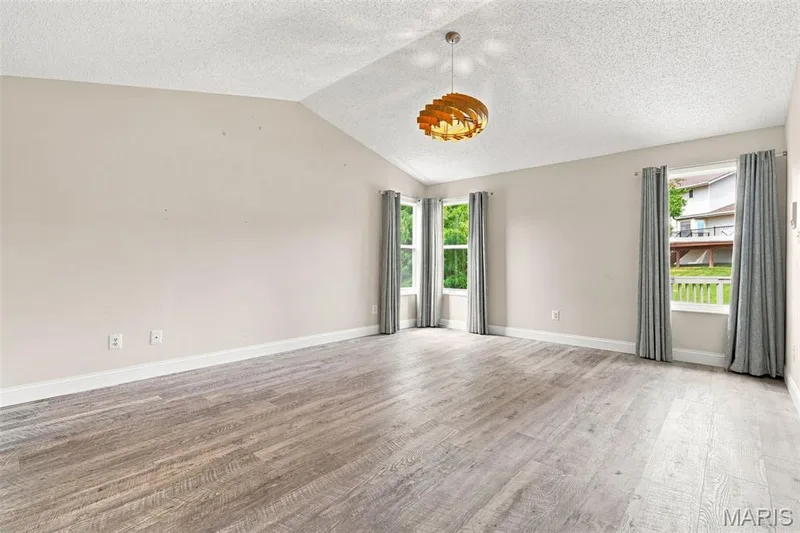 1665 Wild Goose Run, St Charles, MO 63303 — listing photo 17 of 46