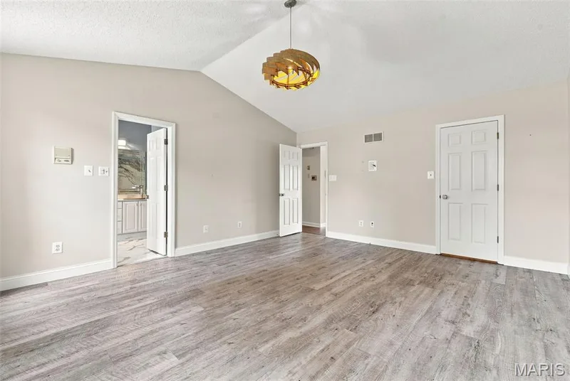 1665 Wild Goose Run, St Charles, MO 63303 — listing photo 18 of 46
