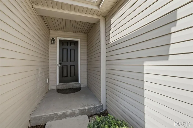 330 Willott Square Drive, St Peters, MO 63376 — listing photo 4 of 30