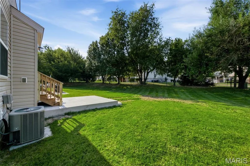 330 Willott Square Drive, St Peters, MO 63376 — listing photo 29 of 30