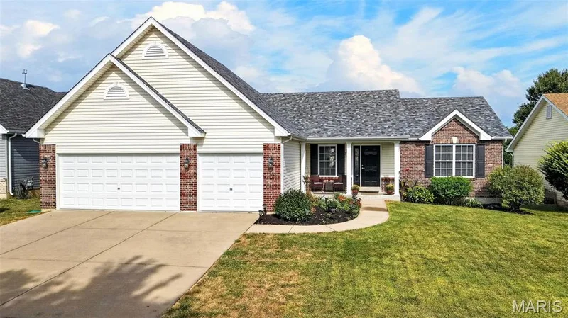 1093 Renfrew Lane, O'Fallon, MO 63366 — listing photo 38 of 38