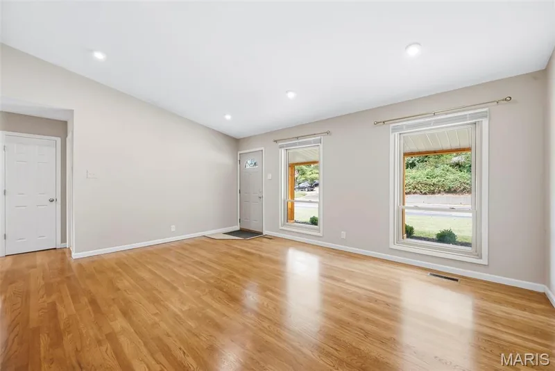 Fresh paint throughout — 210 S Duchesne Drive, St Charles, MO 63301
