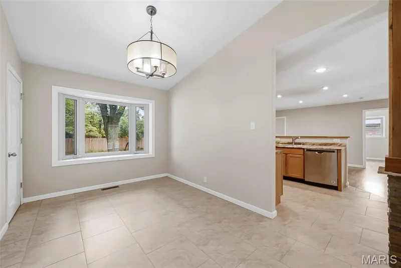 dining room — 210 S Duchesne Drive, St Charles, MO 63301