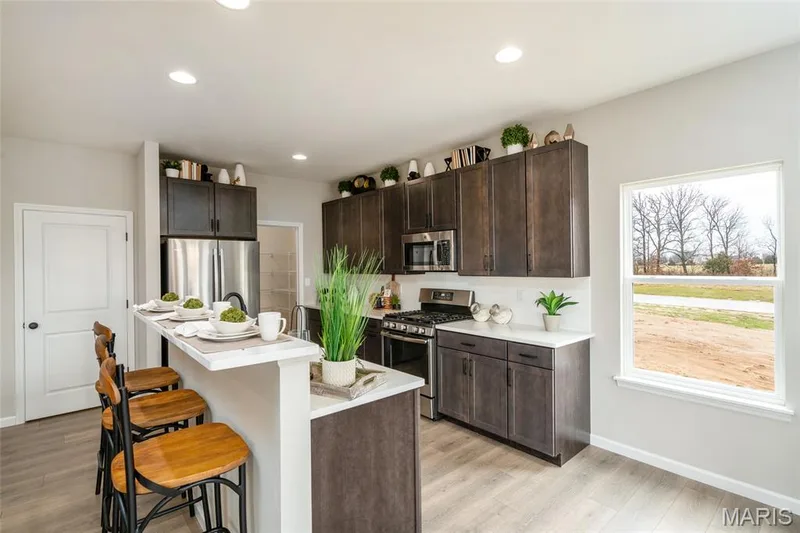 1643 Woods Mill Drive, Wentzville, MO 63385 — listing photo 6 of 18